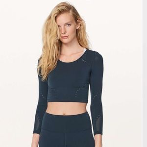 Lululemon Reveal Long Sleeve Crop Top Posy SZ 2